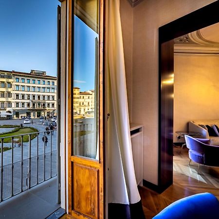 Yid Santa Maria Novella Suites Apt With Balcony Firenze Eksteriør billede
