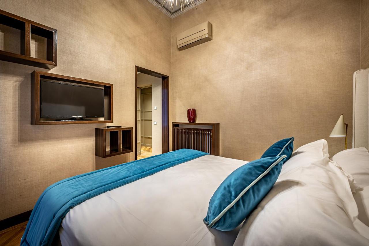 Yid Santa Maria Novella Suites Apt With Balcony Firenze Eksteriør billede